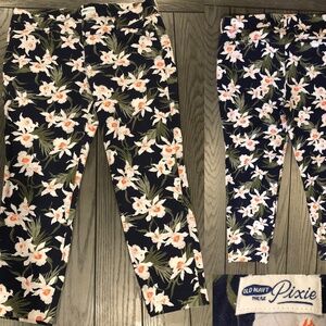 OLD NAVY Pixie Blue/White Floral Women's Stretch Tapered Leg Capri Pants~16P